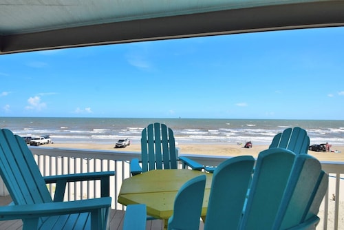 Shore is Fine - Beachfront, AwesomeViews
