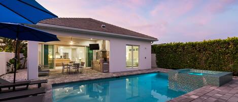 Outdoor pool, a heated pool