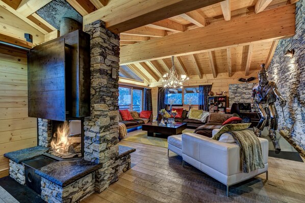 Interior - Chalet Auriane - Five Bedroom Chalet, Sleeps 12 (Riddes)