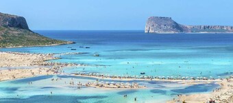 Kampos View - Quiet House at the end of the Road