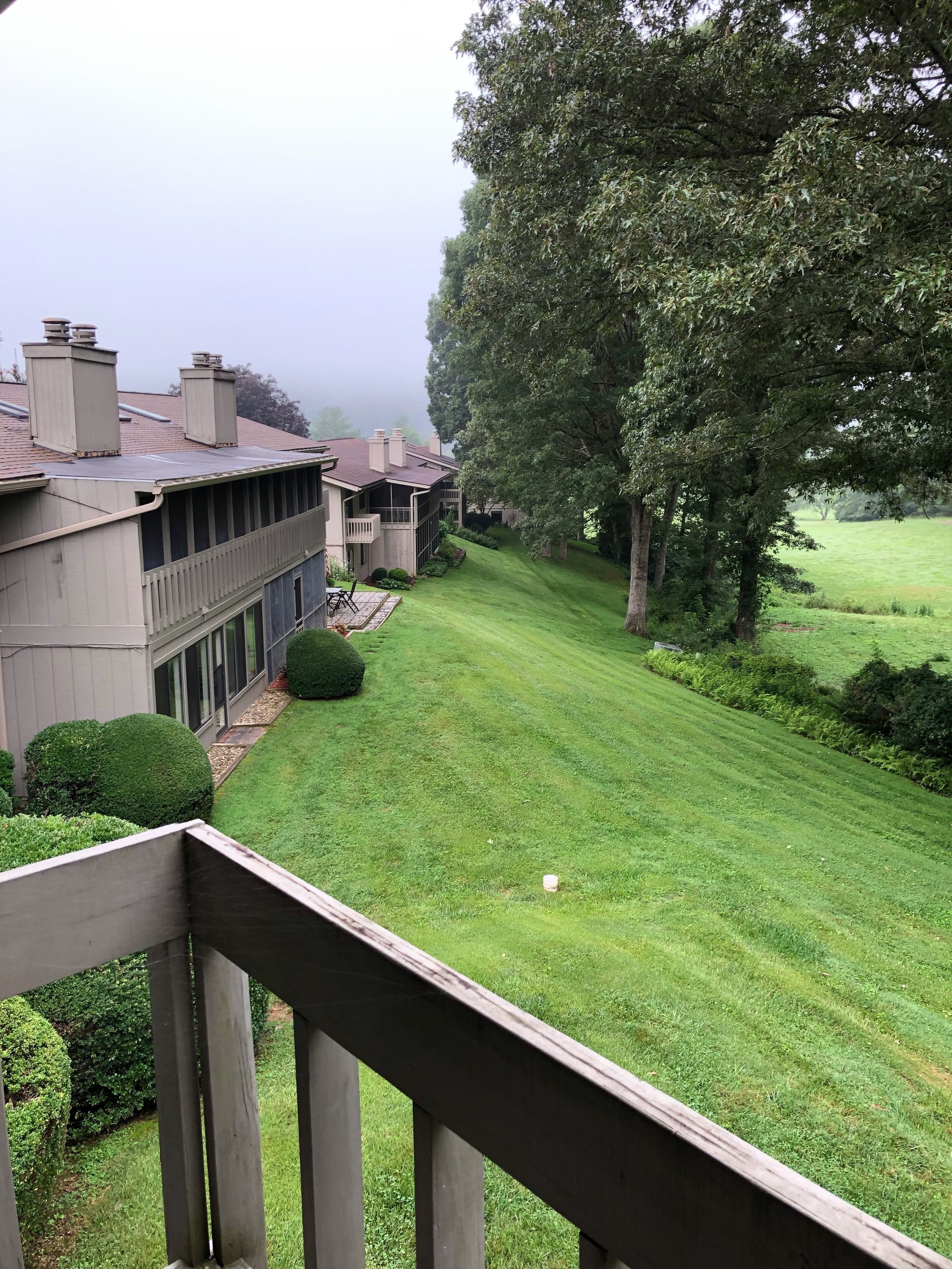 Come enjoy fall & the holidays in the mountains.  Inquire for special discounts.
