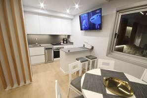 Microwave, oven, stovetop, dishwasher - Villas with pool 10 minutes walk from Sanxenxo (Sanjenjo)