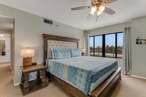 2 bedrooms, iron/ironing board, travel cot, free WiFi - Family-friendly ocean view on no-drive Ormond with heated beachfront pool and garage (Ormond Beach)