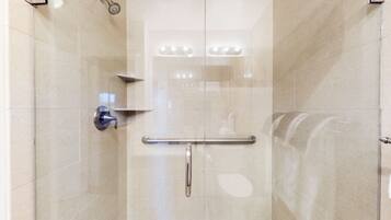 Combined shower/tub, hair dryer, towels, toilet paper