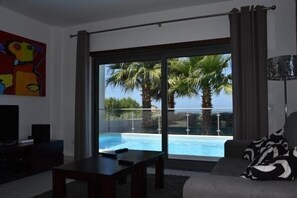 Fernseher, DVD-Player