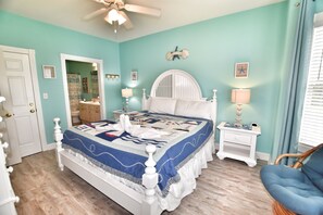 3 bedrooms, WiFi, bed sheets, wheelchair access