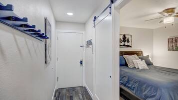 1 quarto, ferros/tábuas de passar roupa, berço de viagem, Wi-Fi