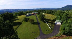 Aerial view - Lucy's Mountain View (Cedar Bluff)