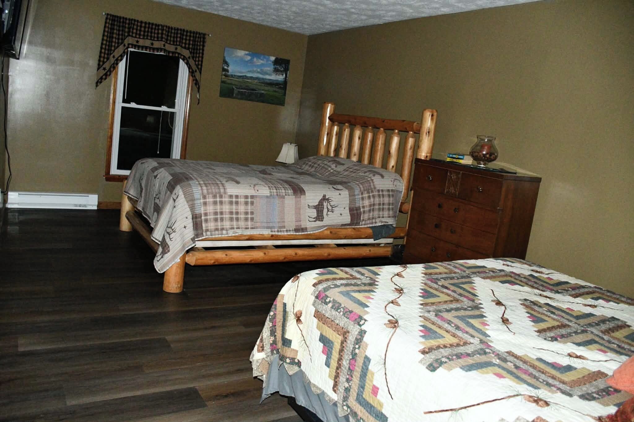 2 soverom, skrivebord, wi-fi (inkludert) og sengetøy