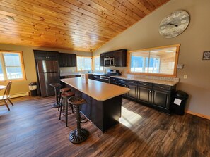 Microwave, stovetop, dishwasher