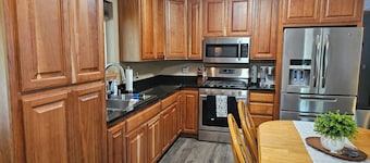 Diamond D Fully Furnished 1 Bedroom Guest House