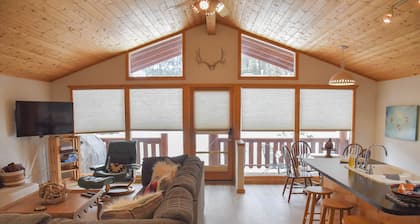 3 bedroom accommodation in Red River