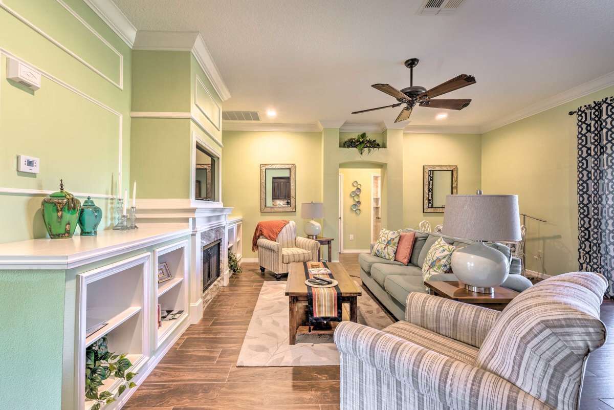 Chic Home in The Villages, close to Spanish Square, Sumter Landing & more! 