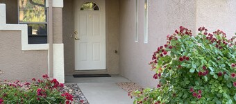 Serenity and Convenience in Center of Cottonwood Arizona- Dog Friendly