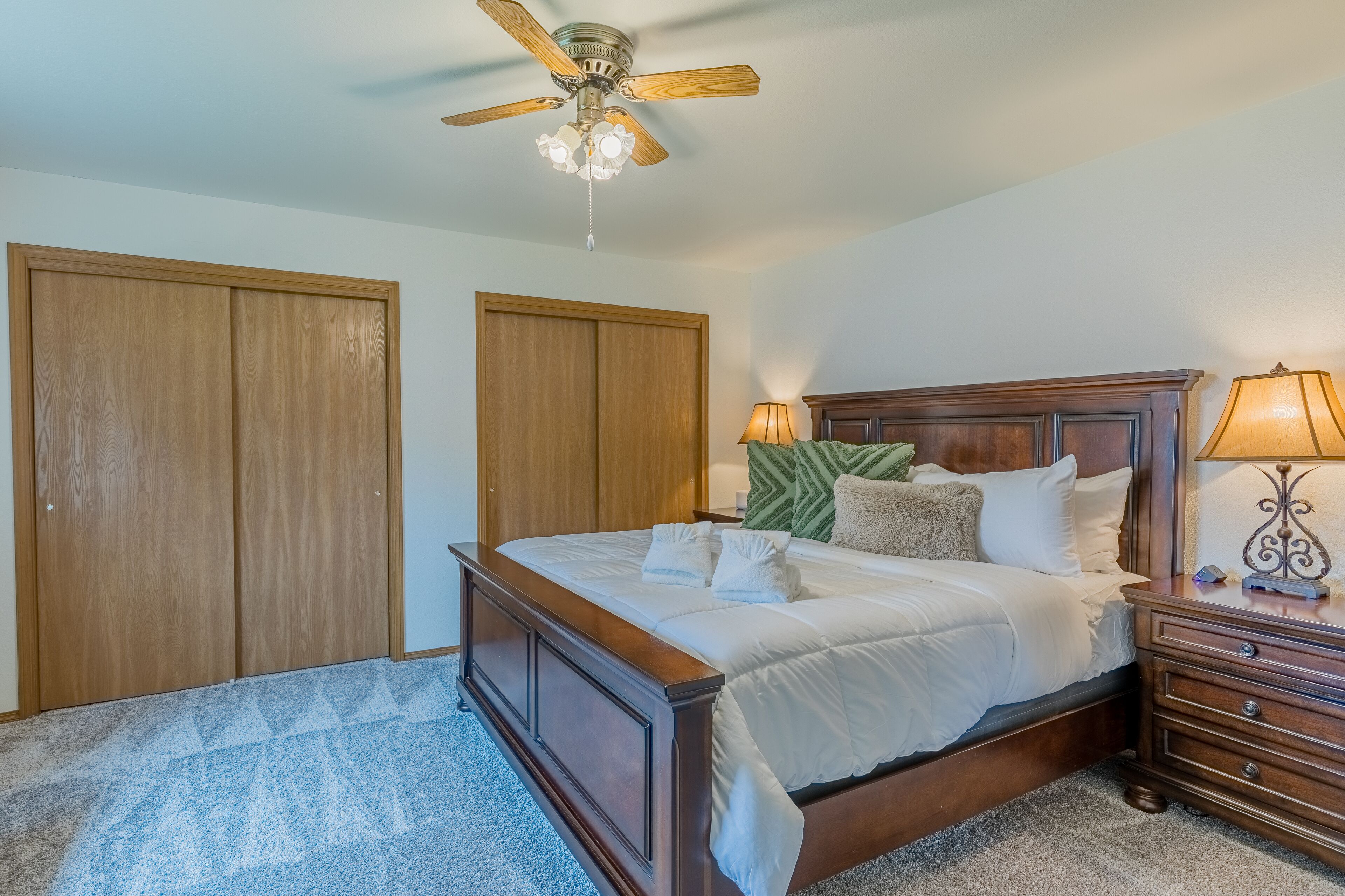 2 bedrooms, iron/ironing board, travel crib, free WiFi