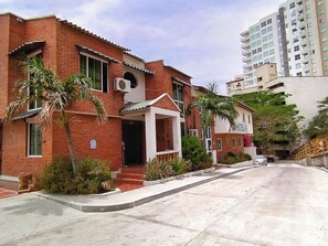 บริเวณภายนอก