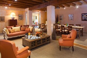 Lobby - La Bastide De Cabezac (Bize-Minervois)