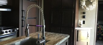 New travel trailer 5 steps from waters edge on Lake Superior!