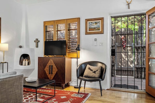 Televisión, oficina