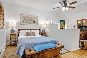 1 habitación, tabla de planchar con plancha, wifi y ropa de cama