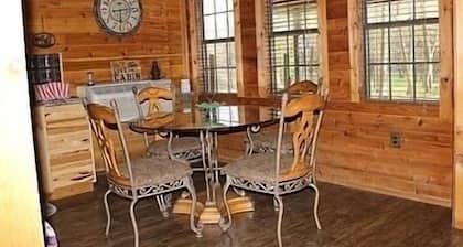 River Cabin, peaceful and serene.