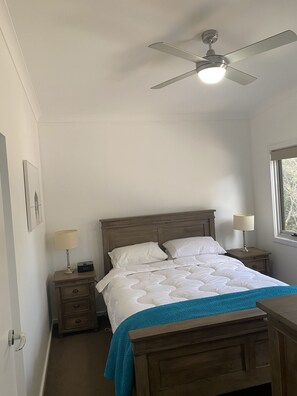 4 bedrooms, iron/ironing board, travel crib, free WiFi