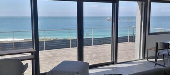 Maison 4* VUE IMPRENABLE SUR LA MER d'IROISE FACE A LA PLAGE GR34 SPA INTERIEUR 