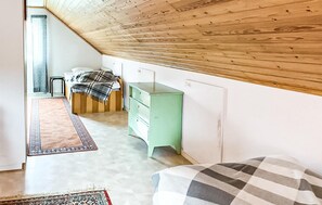 2 bedrooms, travel crib, free WiFi - Gorgeous home in Markaryd (Markaryd)