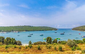 Marina - Beautiful apartment in Banjole (Banjole)