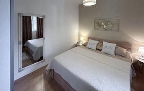 1 bedroom, travel crib, free WiFi, bed sheets