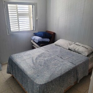3 bedrooms, WiFi, bed sheets