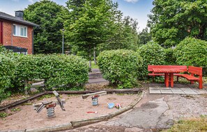 Outdoor dining - Lovely apartment in Hyltebruk with WiFi (Hyltebruk)