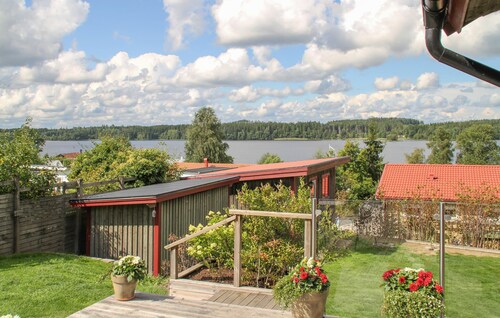 Amazing home in Nässjö with WiFi