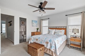 2 bedrooms, desk, iron/ironing board, travel cot