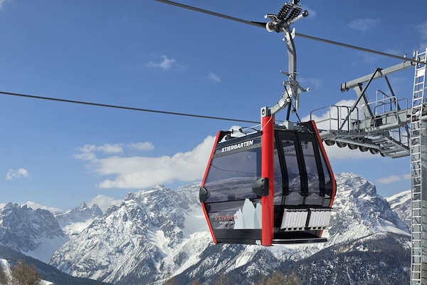 Skigebiet Drei Zinnen Dolomiten + Blick zu den Sextener Dolomiten