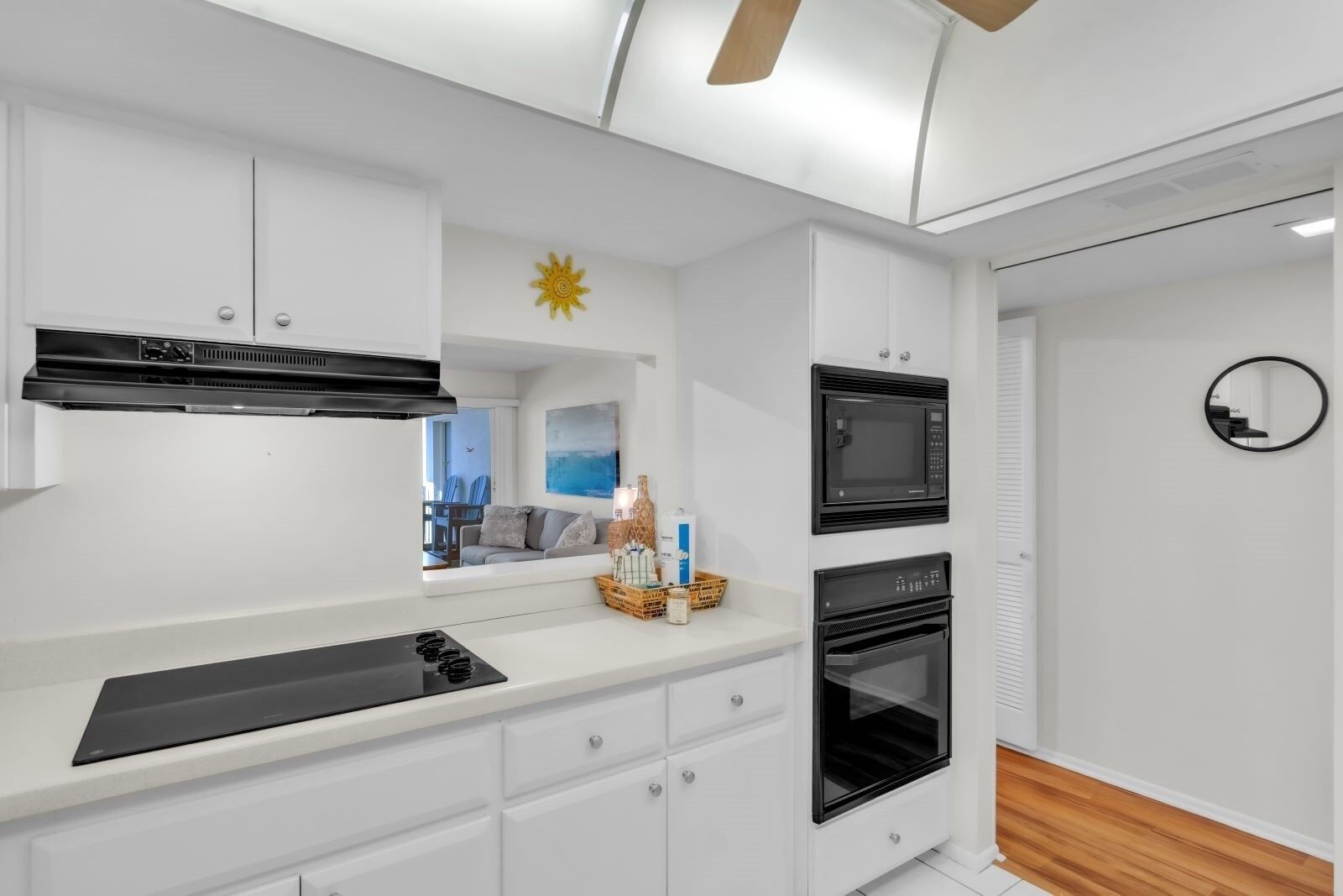 Leilighet, 1 soverom | Eget kjøkken | Kjøleskap, kaffetrakter/tekoker og brødrister