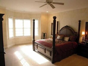 5 bedrooms, WiFi