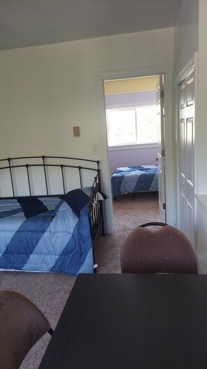 4 chambres, accès au Wi-Fi (inclus), literie fournie