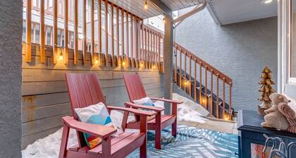 The Norquay | Pet-Friendly 2 Bed + Mtn View