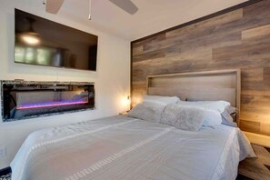 7 bedrooms, iron/ironing board, travel crib, free WiFi