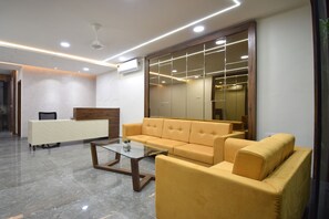 Sala de estar en el lobby