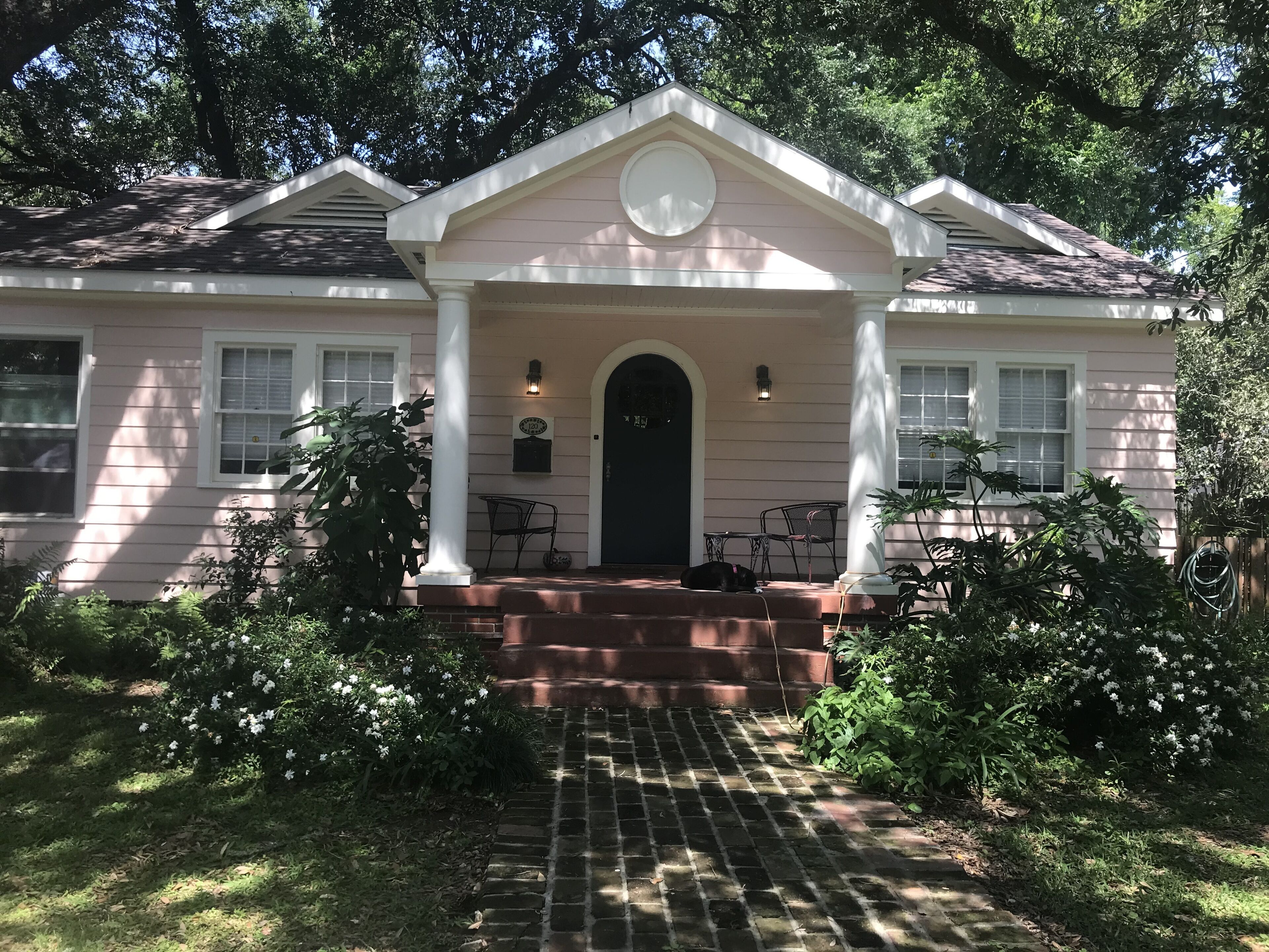 Charming house in prime location near UL, Hospitals, Downtown 