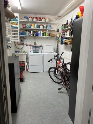 Interior - NEWLY REMODELED-Peaceful Florida Island Home-5 minute canal ride to Gulf waters! (Saint James City)