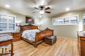 3 habitaciones, tabla de planchar con plancha y wifi gratis