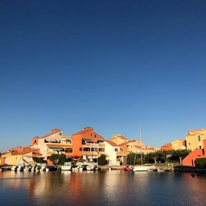 Marina - A little corner of paradise overlooking the marine lake Le Barcares (Le Barcarès)