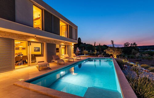 3 bedroom nice home in Zman