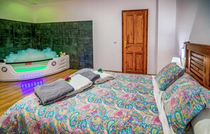 2 bedrooms, free WiFi, bed sheets