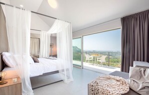 3 chambres, lit parapluie, Wi-Fi gratuit, draps fournis