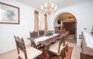 Dining - Lovely apartment in Montefrio (Montefrio)