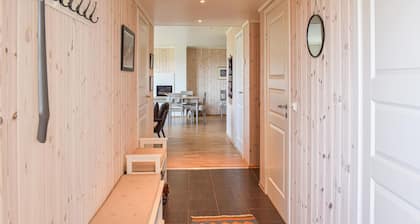 Nice home in Sjusjøen with kitchen